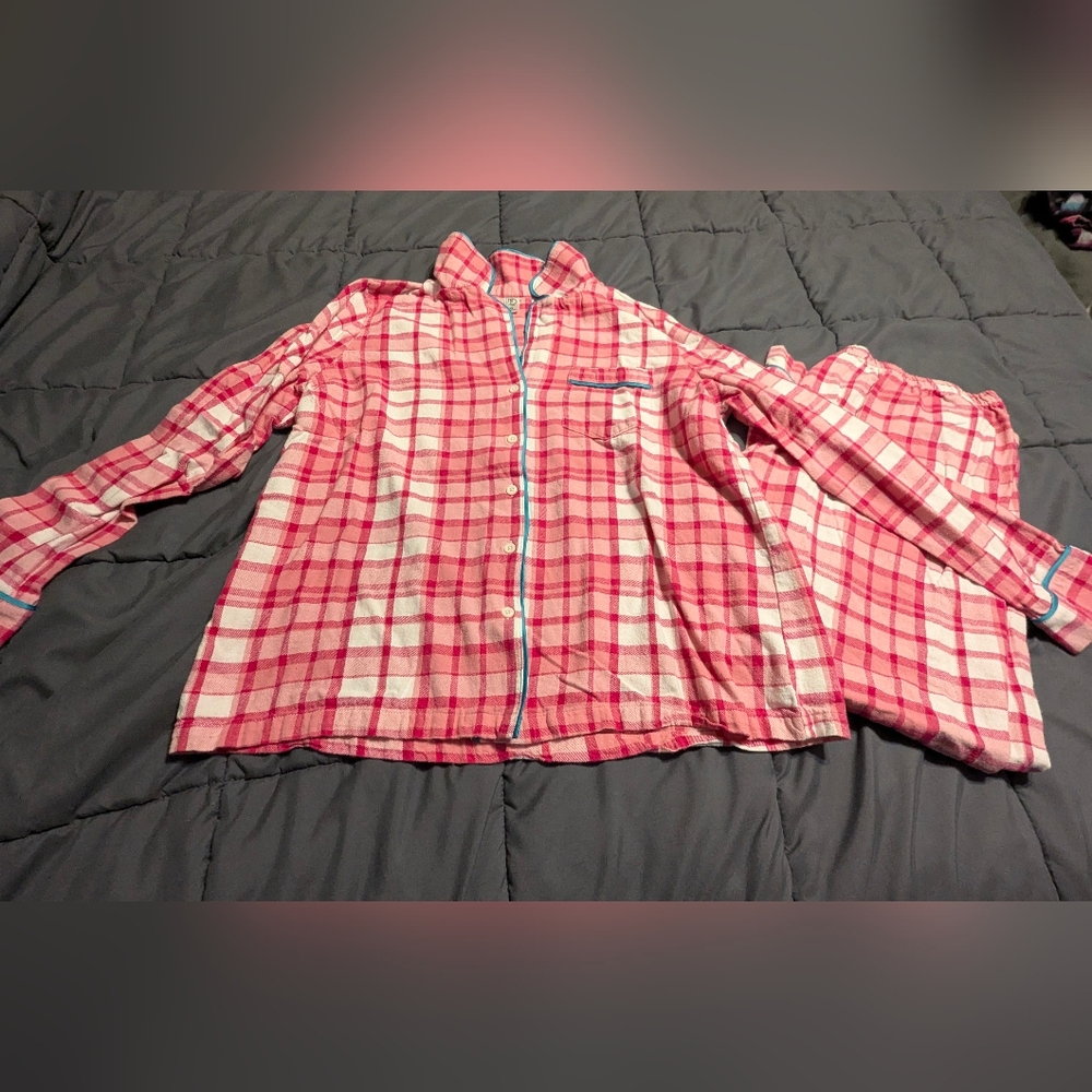 NEW DIRECTIONS Womens Pink and White button down Plaid Pajama Set size XL - Picture 10 of 15